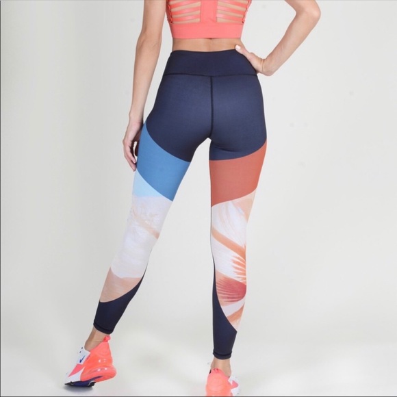 KAHILA | Activewear Running Yoga Leggings - Picture 2 of 5